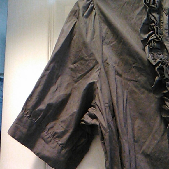 Ruffled 3x grey button down shirt - Picture 3 of 7